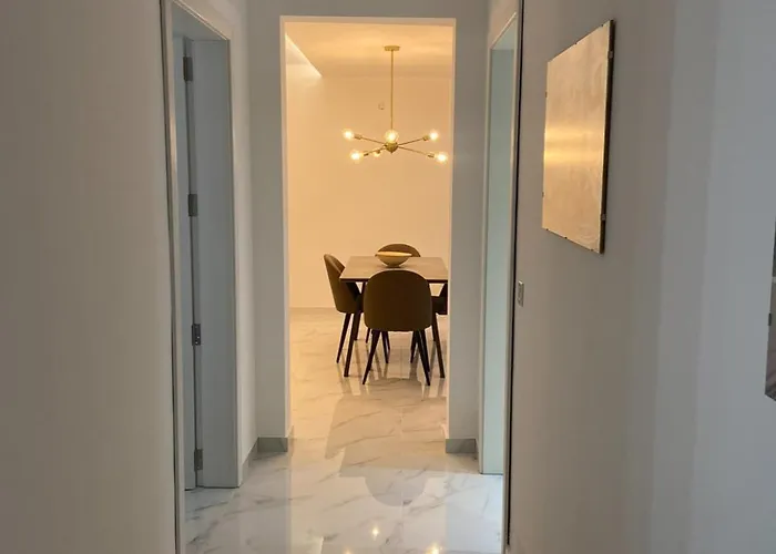 Apartament Theatre *